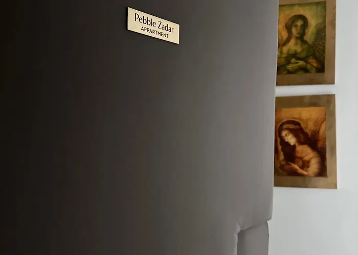 Pebble Διαμέρισμα *