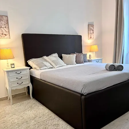 Apartment Pebble Zadar